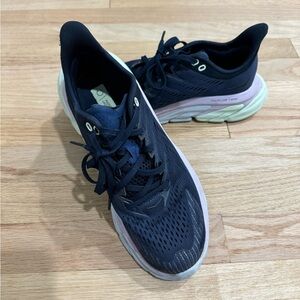 Size 8.5 Women’s Hoka Running Shoes